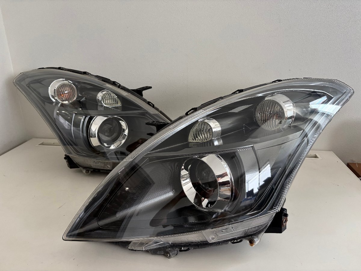 日産 UD トラックス クオン 純正 HID ディスチャージ ヘッドライト 100