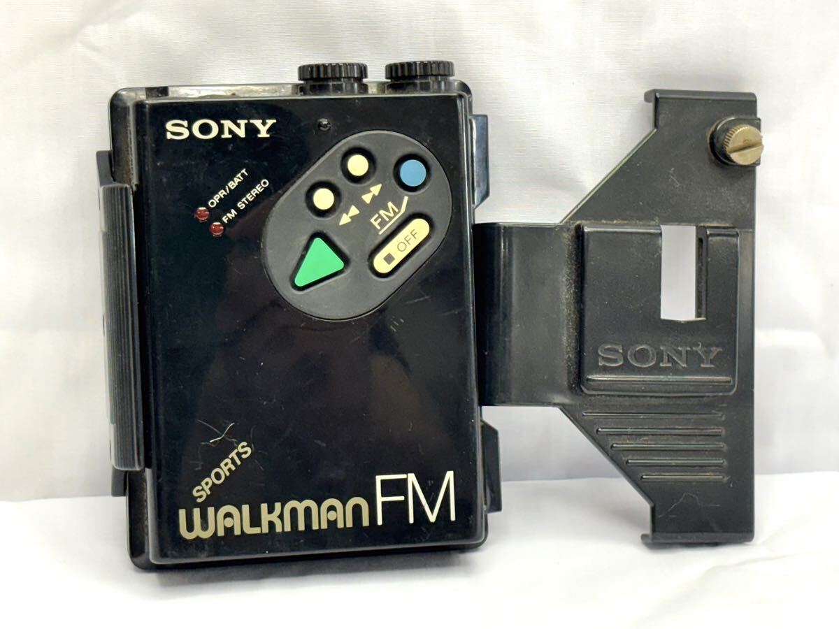 ジャンク】！【☆30-0372】□ジャンク品□SONY ウォークマン SPORTS