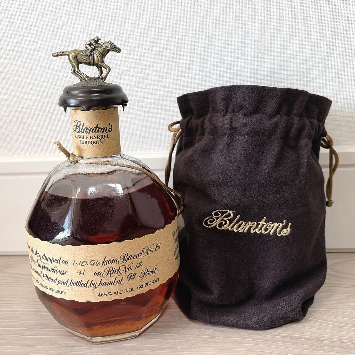 新品】M 未開栓 ブラントン シングルバレル バーボン ウイスキー 馬
