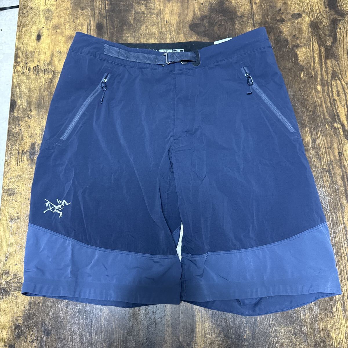 中古】【美品】ARC'TERYX アークテリクス CAMBIE キャンビー 12L Black
