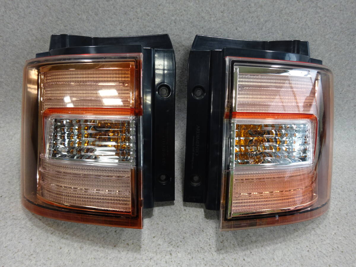 三菱 デリカD5 CV5W テールランプ 左右セット クリアレンズ 点灯確認済み ☆CV5W 三菱 デリカD5 ローデストG 平成21年 純正 LED テールレンズ