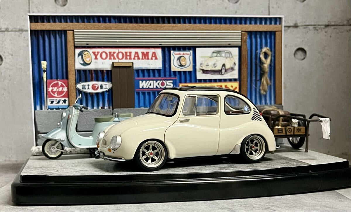 1/32 スバル360 昭和の草ヒロ情景ジオラマ完成品 ケース付属の落札情報