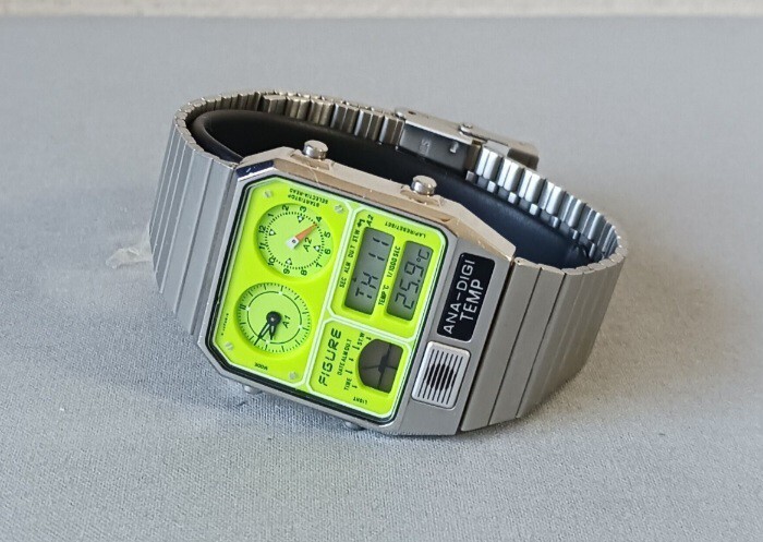 使用僅か 超美品 ☆ CITIZEN エコドライブ CA0611-50E クロノグラフ