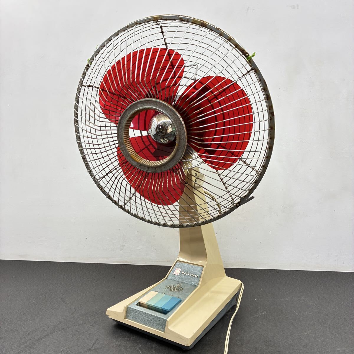10％⬇️動作品 希少■ナショナル 扇風機 30cmリビング扇 F-C306P-H 10％⬇️動作品 希少□ナショナル 扇風機 30cmリビング扇 F-C306P-H 10
