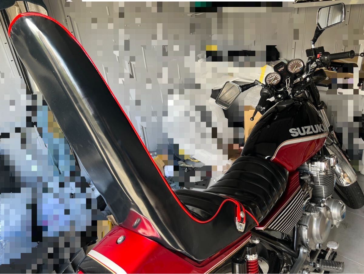 加工後未使用です。】GSX400インパルスGK79Aチョビ三段シート白/赤