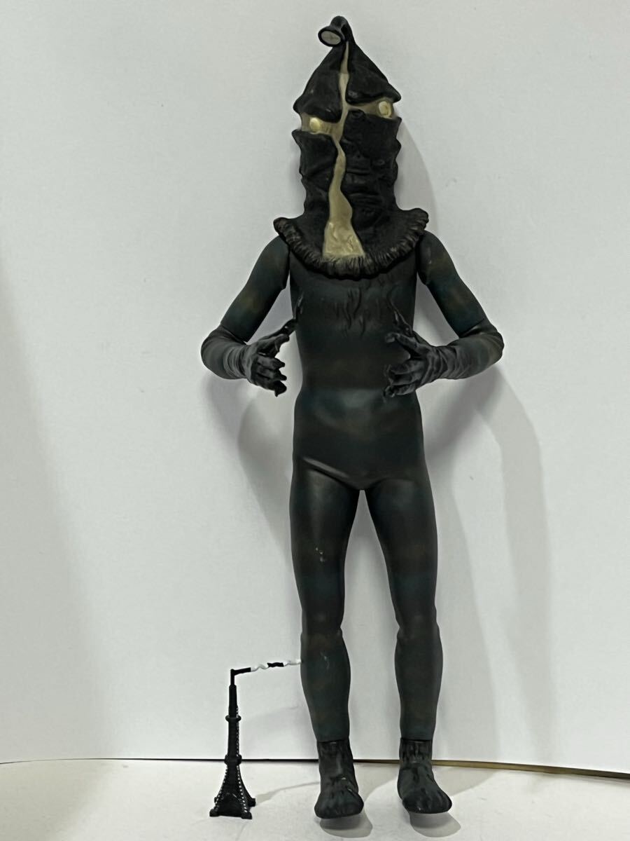 ウルトラQ ケムール人 空想特撮シリーズ メディコムトイ メディコムトイ ケムール人 空想特撮シリーズ ウルトラQ ソフビ 【公式