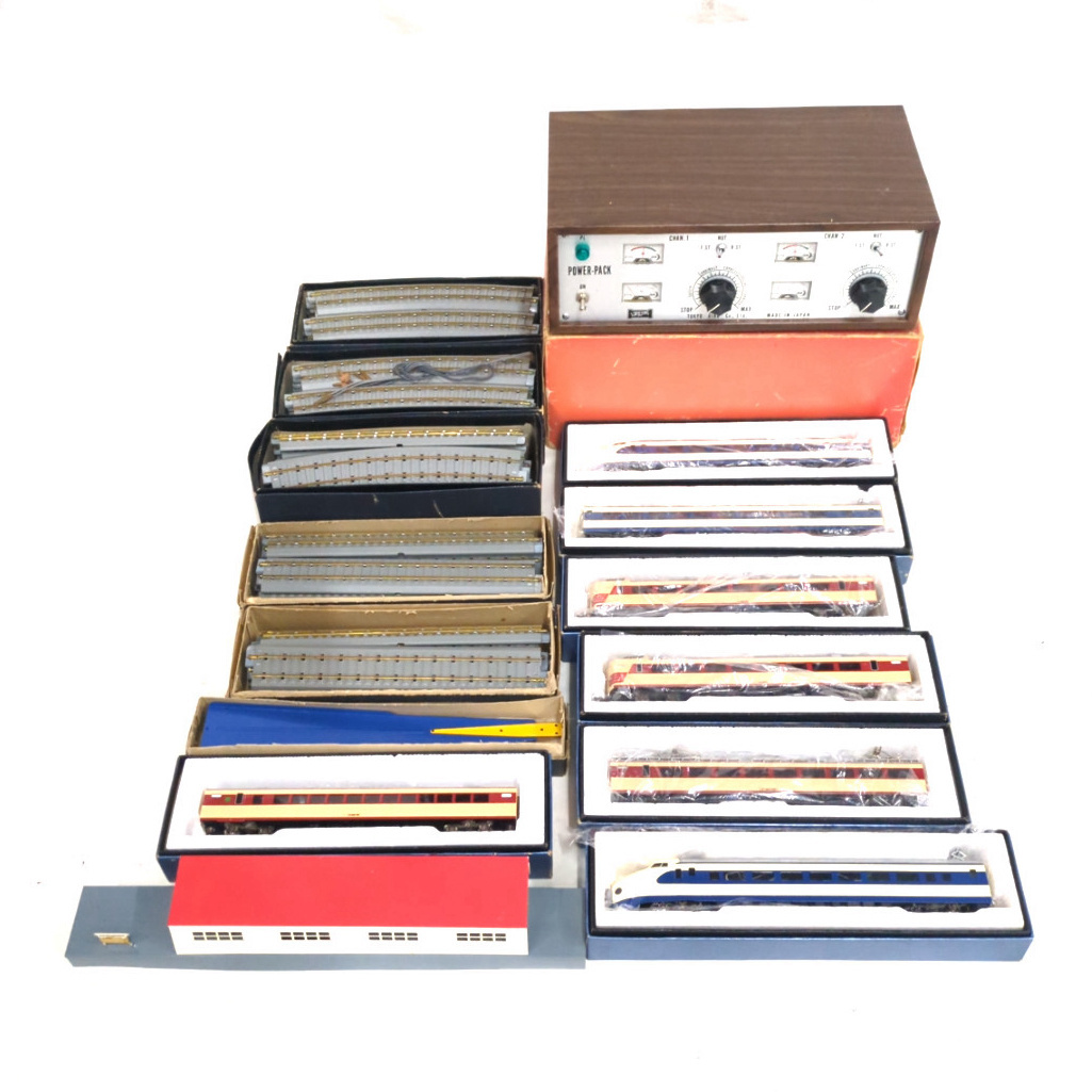 中古】線路類セット（複線プレート、線路、ストラクチャー、パワー