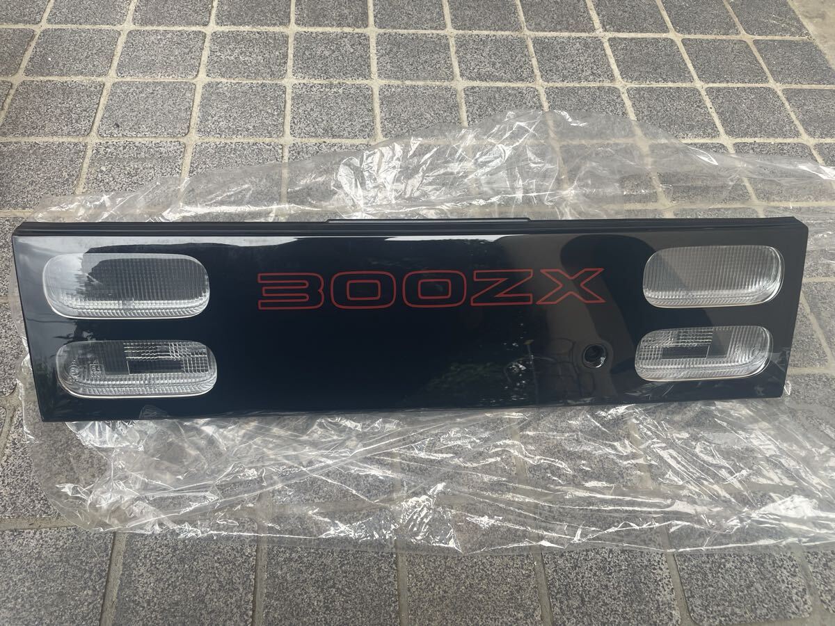 S】Valenti/ヴァレンティ E52 エルグランド用センターガーニッシュ 60