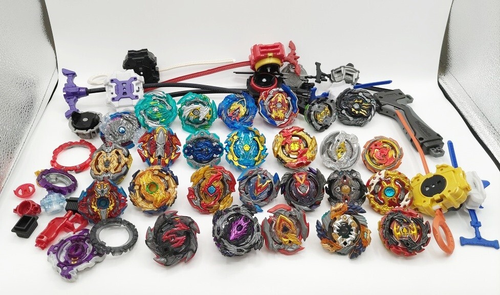 新品】☆即決！コロコロコミック 5月号 付録 銀はがし ベイブレード