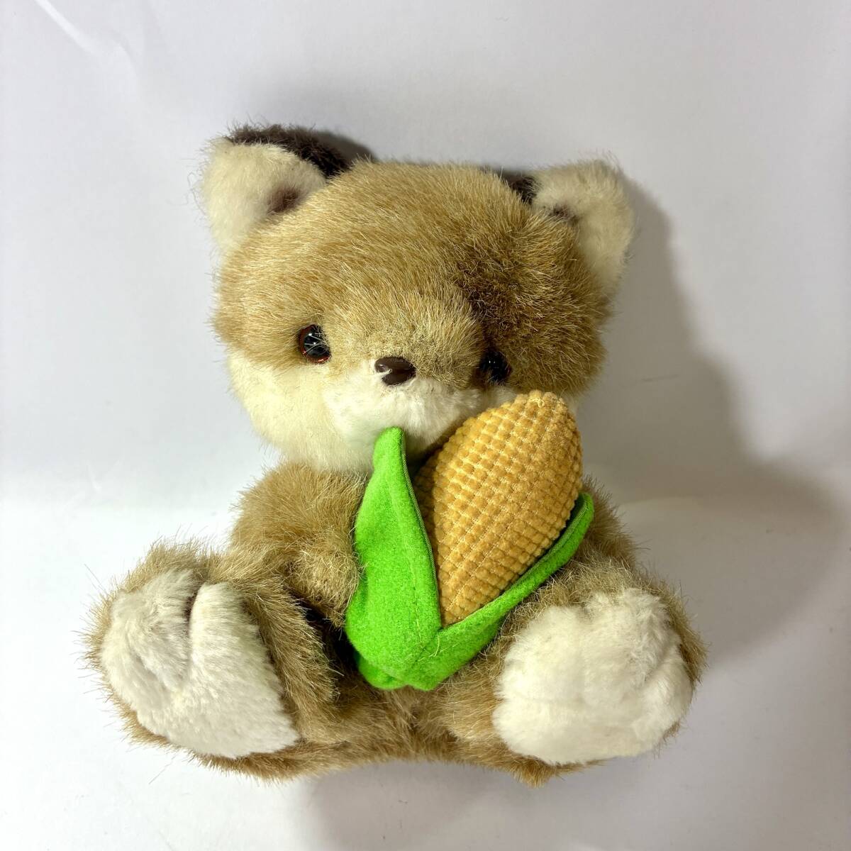 昭和レトロ　ヴィンテージ　ファンシー　キツネ　ぬいぐるみ　中古品　① レア レトロ 昭和レトロ オオイケ キツネ きつね 狐 ぬいぐるみ 2体
