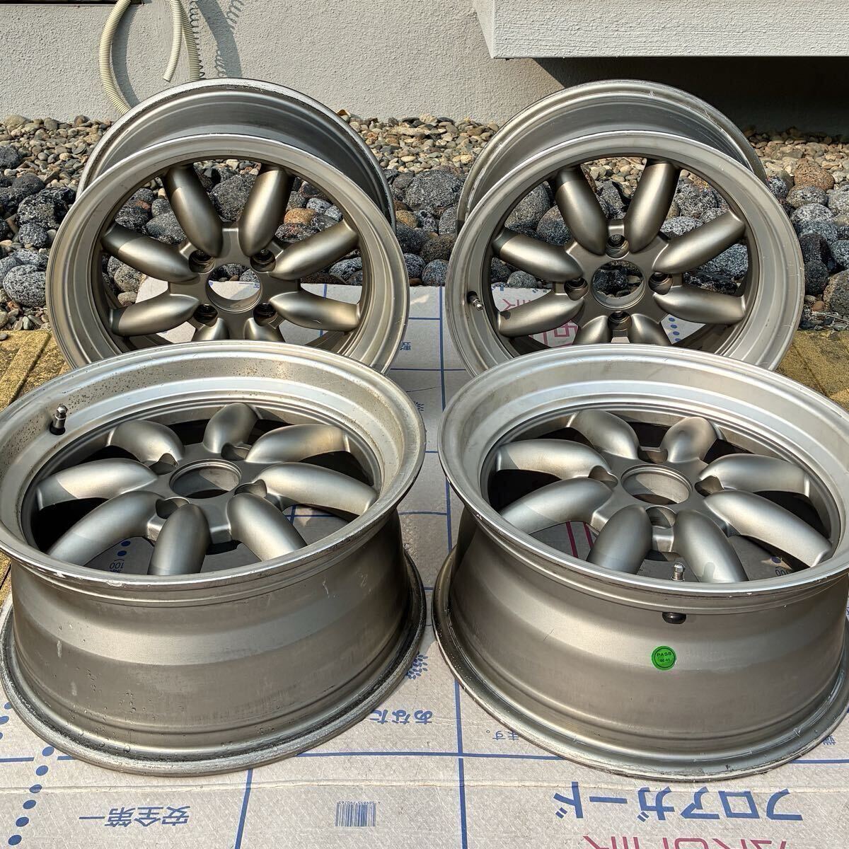美品 ステルスレーシング SPEC-01 15インチ 7J ＋30 4本 軽自動車の