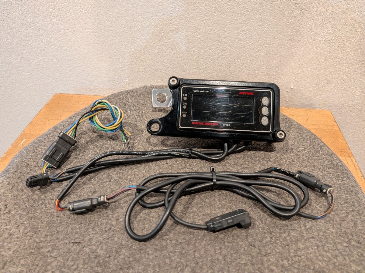 ACTIVE DIGITAL MONITOR スピードメーター アクティブデジタルモニター