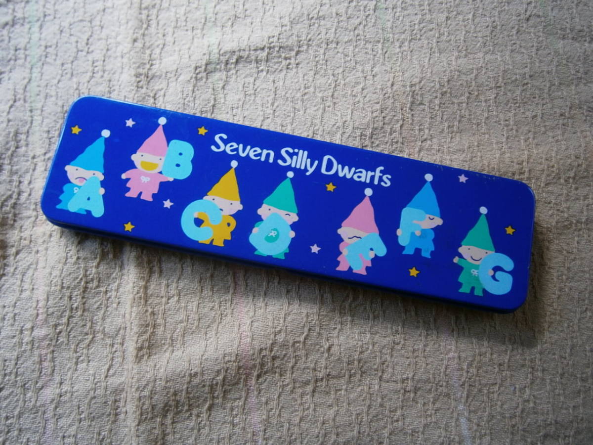 □□セブンシリードワーフ□Seven Silly Dwarfs□ペンケース□筆箱□缶