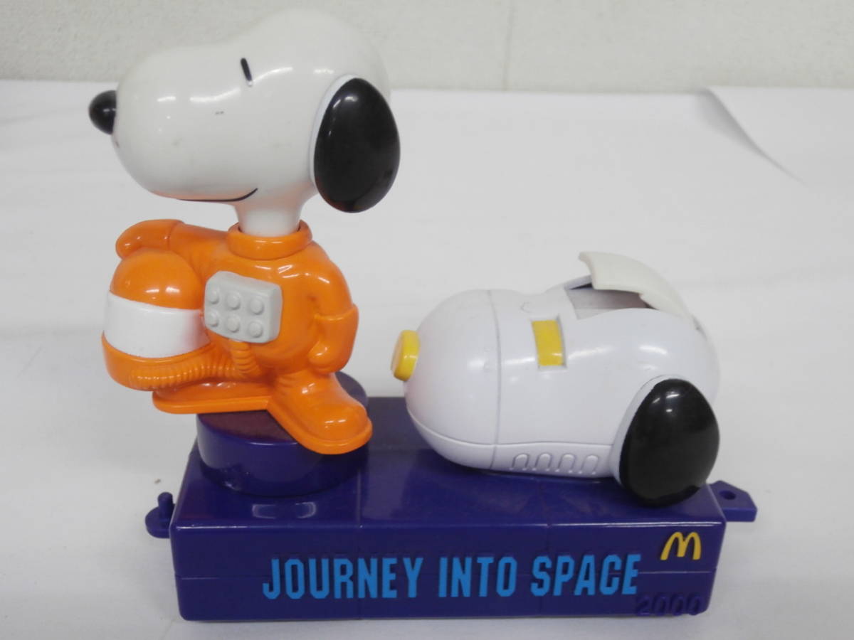 E4 昔の マクドナルド ハッピーセット スヌーピーパレード 00年 の落札情報詳細 ヤフオク落札価格情報 オークフリー スマートフォン版
