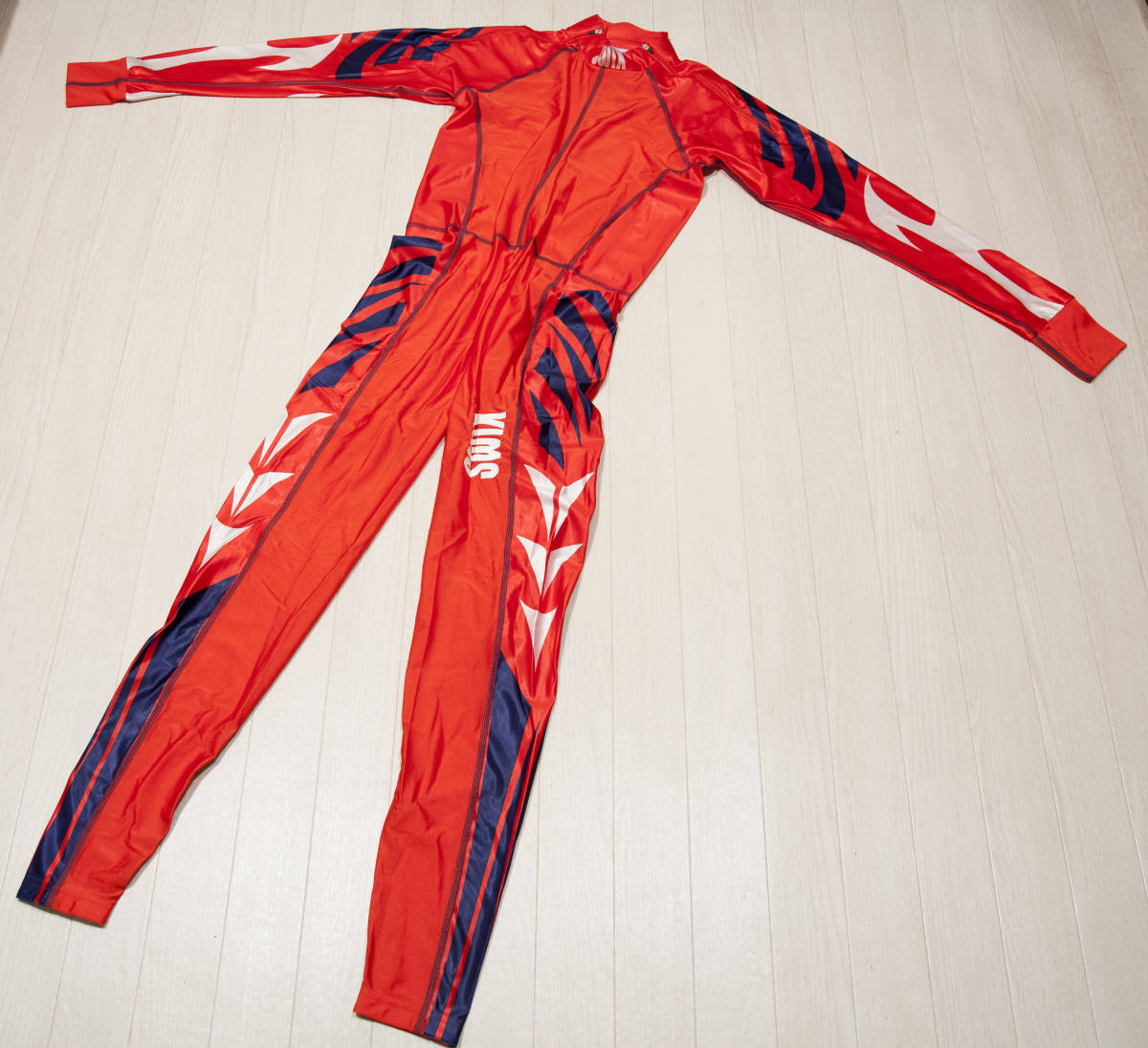 未使用swixレーシングスーツ つるつる光沢素材 ワンピース スピードスケートmizunoワンピ Asicsワンピ スケートunder Armour全身タイツ の落札情報詳細 ヤフオク落札価格情報 オークフリー スマートフォン版