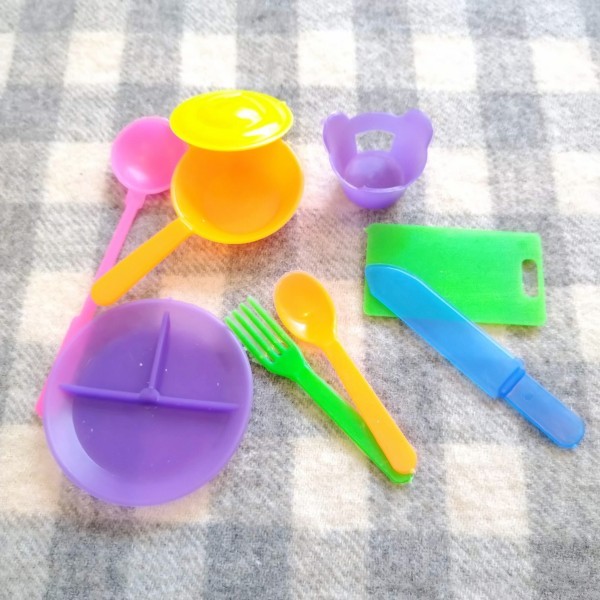 新品 新品 即決 キッチュなミニおままごとセット ｂ カラフルかわいいプラスチックおもちゃ ミニチュアキッチン の落札情報詳細 ヤフオク落札価格情報 オークフリー スマートフォン版