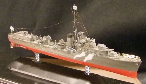 新品】ケースつき完成品 1/700カジカ HMS駆逐艦 ジャベリンの