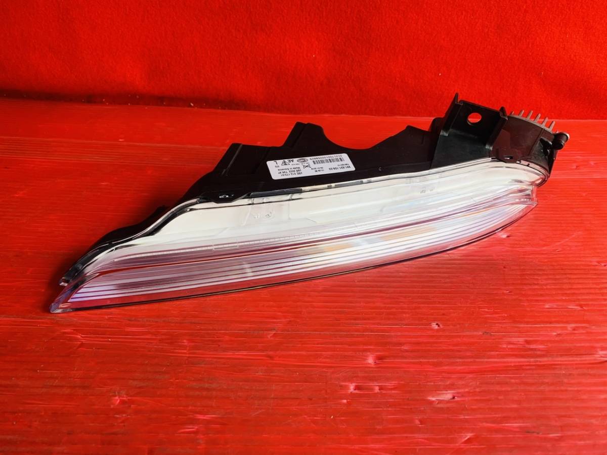 ポルシェ  純正 LEDウインカー 左 29-974☆前期 LED 991 ポルシェ911☆左ウィンカー 991.631