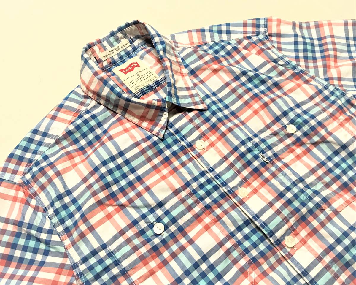 Levisリーバイス 薄くて軽いチェック半袖シャツ 青 赤 白 メンズmサイズ アメカジスタイル の落札情報詳細 ヤフオク落札価格情報 オークフリー スマートフォン版