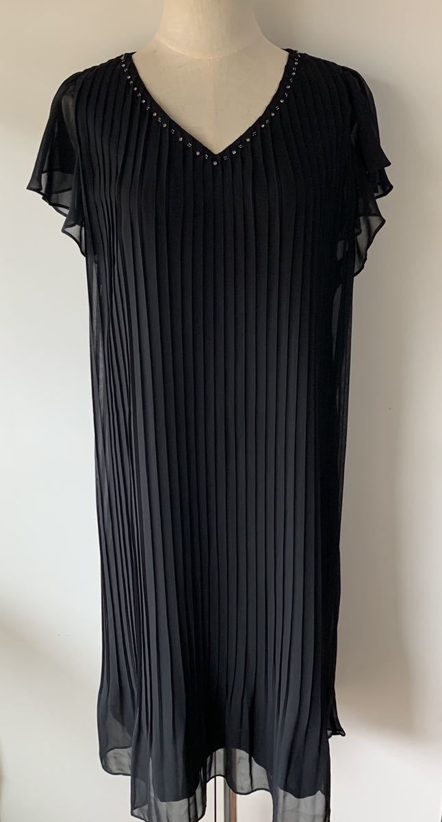 大きいサイズ Untitled アンタイトル ワンピース 4 黒 プリーツ の落札情報詳細 ヤフオク落札価格情報 オークフリー スマートフォン版