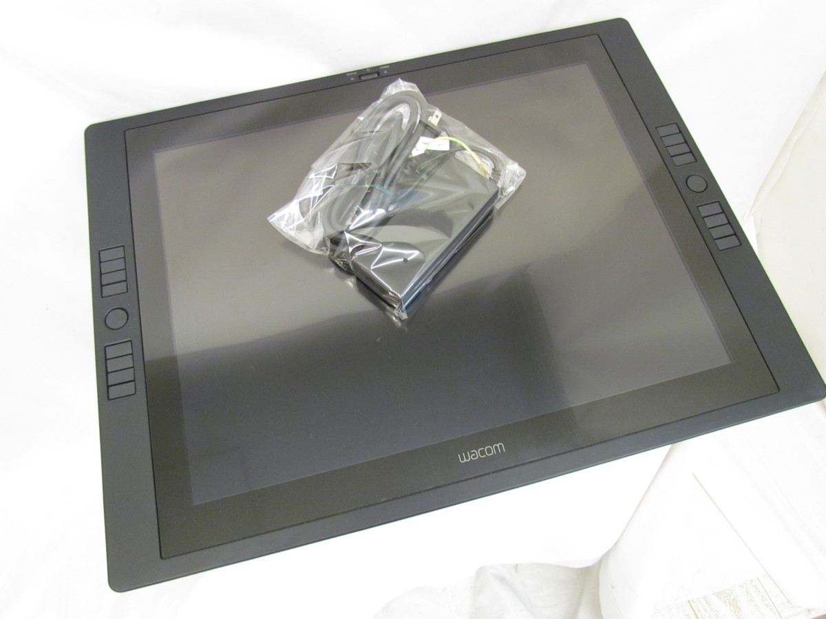 Wacom 液タブ 21.3インチ CintiQ 21UX 液晶ペンタブレット jp-909-cintiq21ux.jpg?rev=