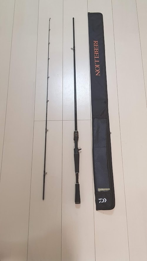 美品 ダイワ(DAIWA) リベリオン 6102MRB ベイトキャスティングモデル 2