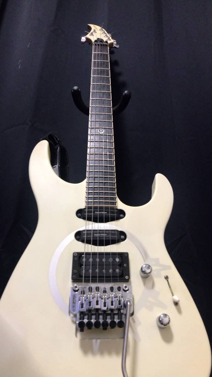 Caparison Dellinger キャパリソン クリストファーアモット