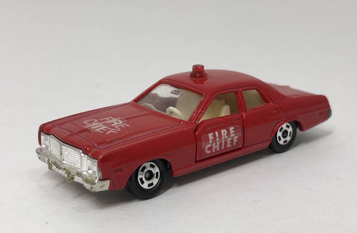 トミカ ダッジ コロネット カスタム ファイヤーチーフカー DODGE