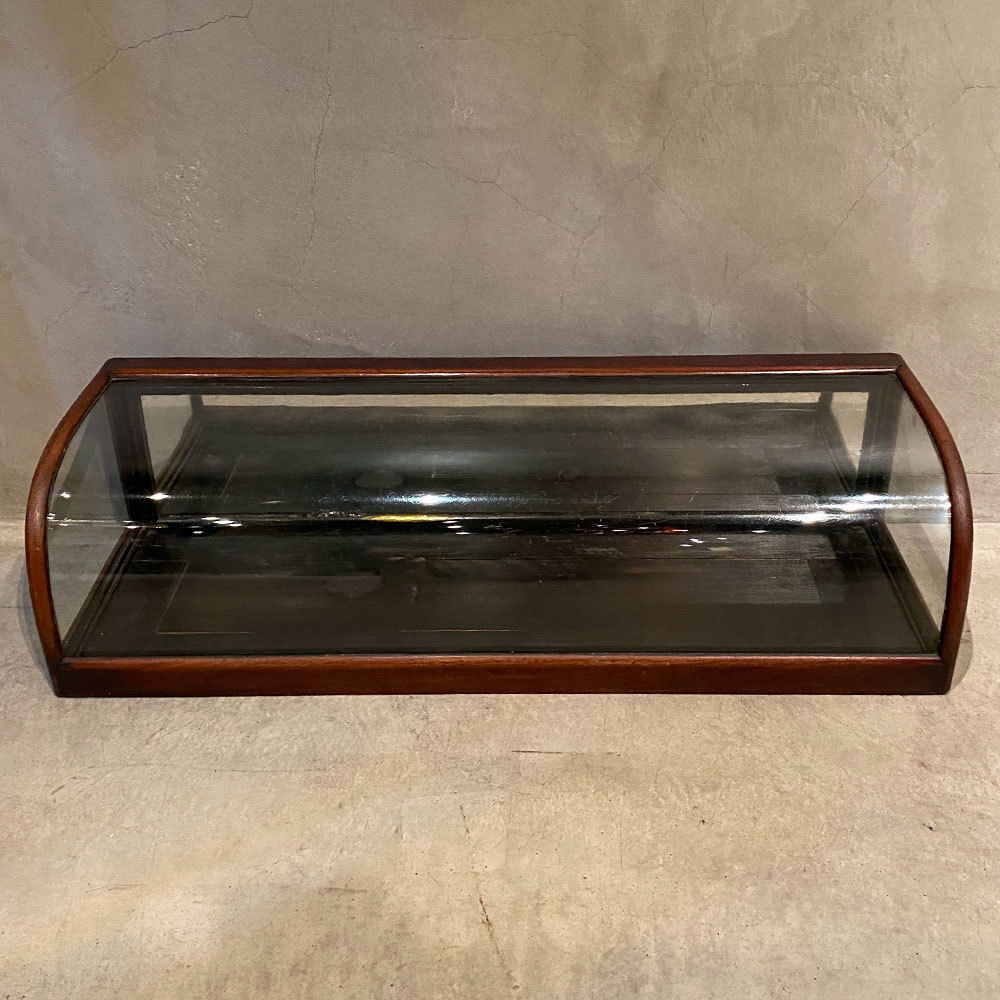 昭和40年代頃のアンティーク・対面型卓上四面ガラスショーケースです