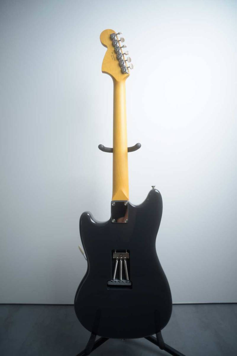 ★Fender Char Mustang 墨色　ムスタング　美品　zicca限定 Char 2020 Mustang 
