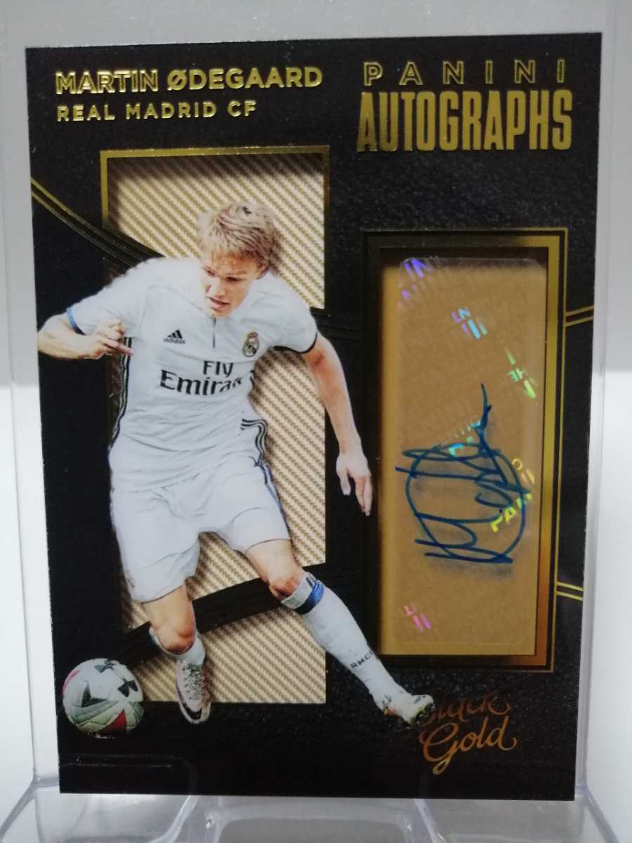 マルティン・ウーデゴール◇直筆サイン◇2016-17 PANINI BLACK GOLD
