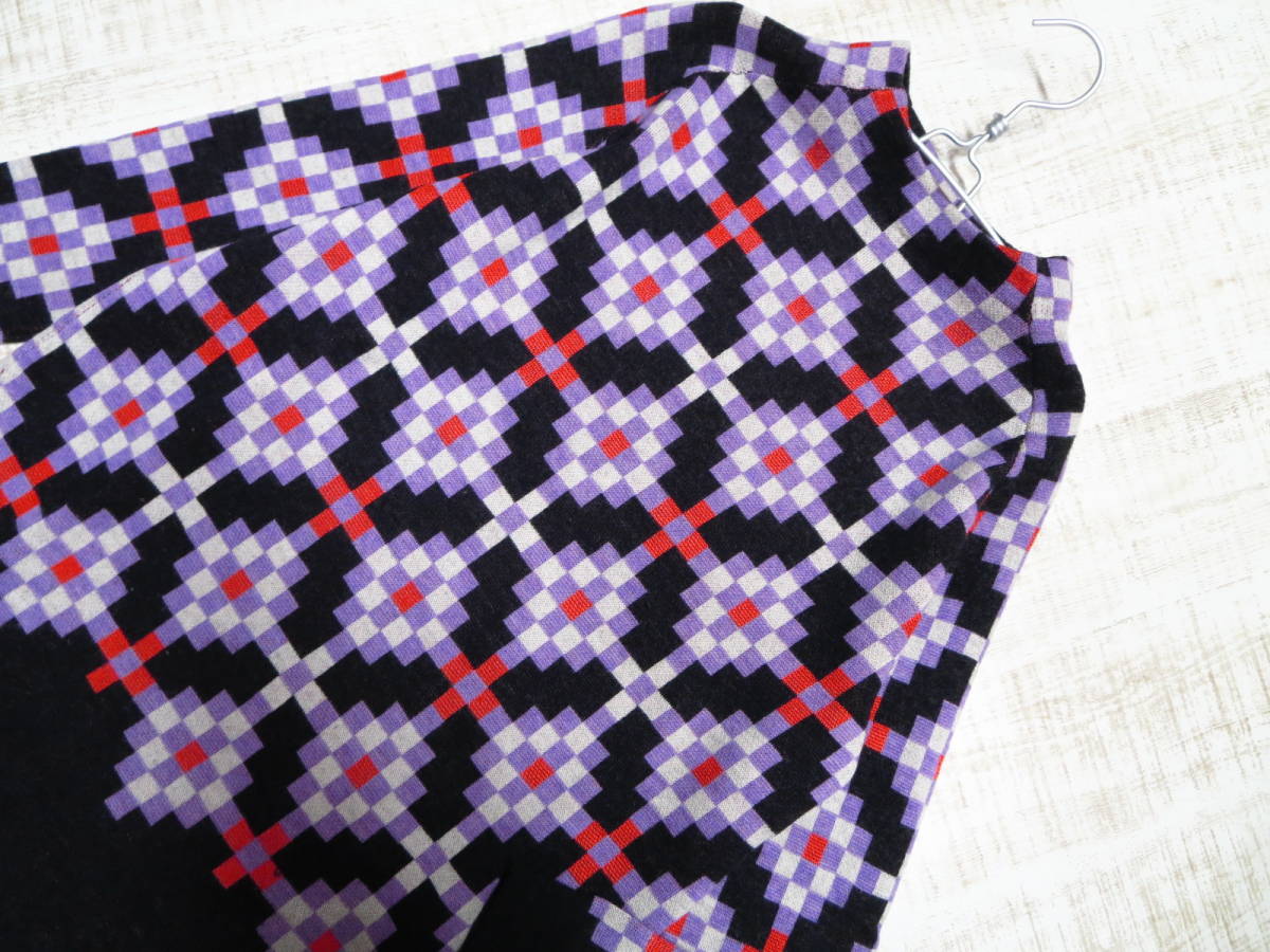 ポールスミス Paul Smith レディースm 紺 ダークネイビー お花柄 ニットワンピース の落札情報詳細 ヤフオク落札価格情報 オークフリー スマートフォン版