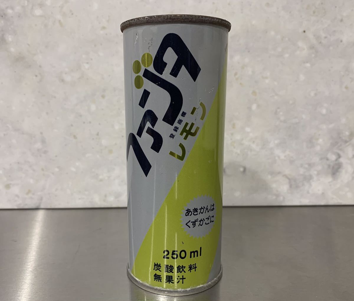 ☆レトロ！ レア！ 1977年？1970年代！ファンタレモン スチール缶