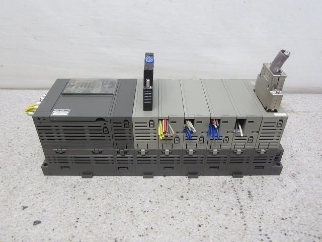 FUJI 富士電機 プログラマブルコントローラー MICREX-F F55 ジャンクの