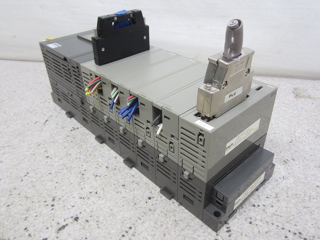 FUJI 富士電機 プログラマブルコントローラー MICREX-F F55 ジャンクの