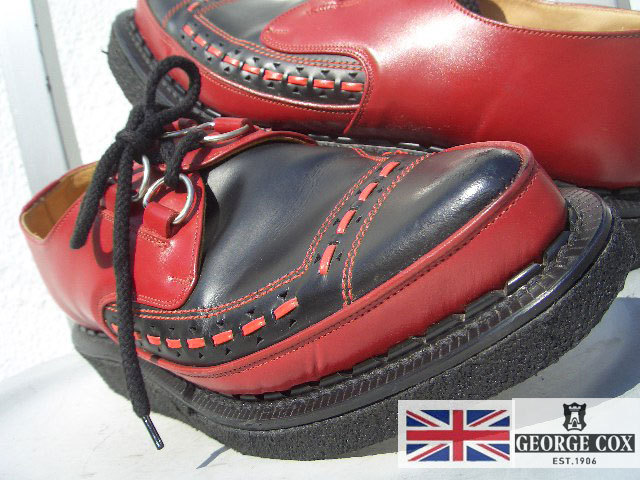 George Cox MADE IN ENGLAND 英国 赤黒 尖りシューズで魂震える 