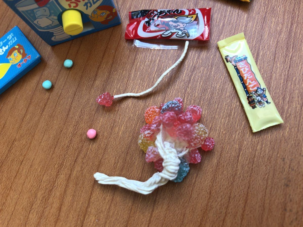 リーメント 二丁目のぷち駄菓子屋さん ２ あーぁ はずれちゃた 糸引き飴 ふうせんガム きびだんご ドールハウス ミニチュア 送料無料 の落札情報詳細 ヤフオク落札価格情報 オークフリー スマートフォン版