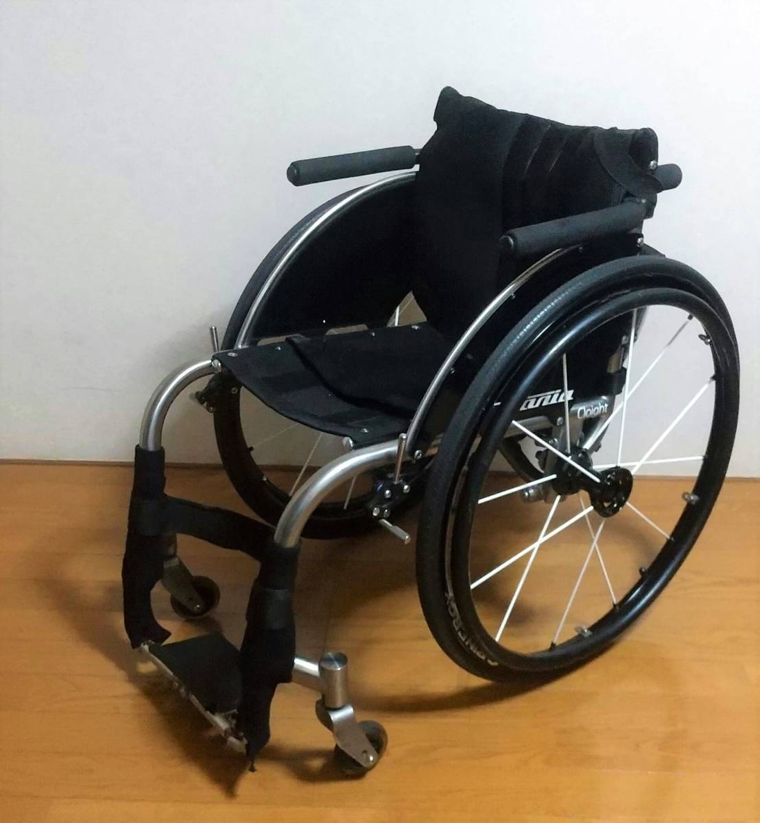 TIG（ティグ）社製 Cloight（クライト）車椅子