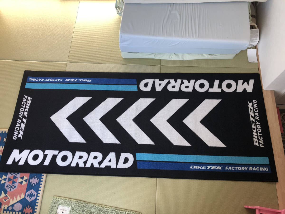 新品】【即納・新品】 ガレージマット BMW MOTORRAD モトラッド