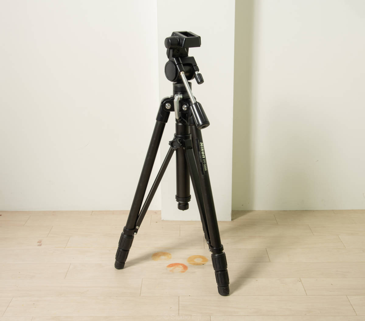 Nikon FTU-01 ブラック三脚 【公式通販】