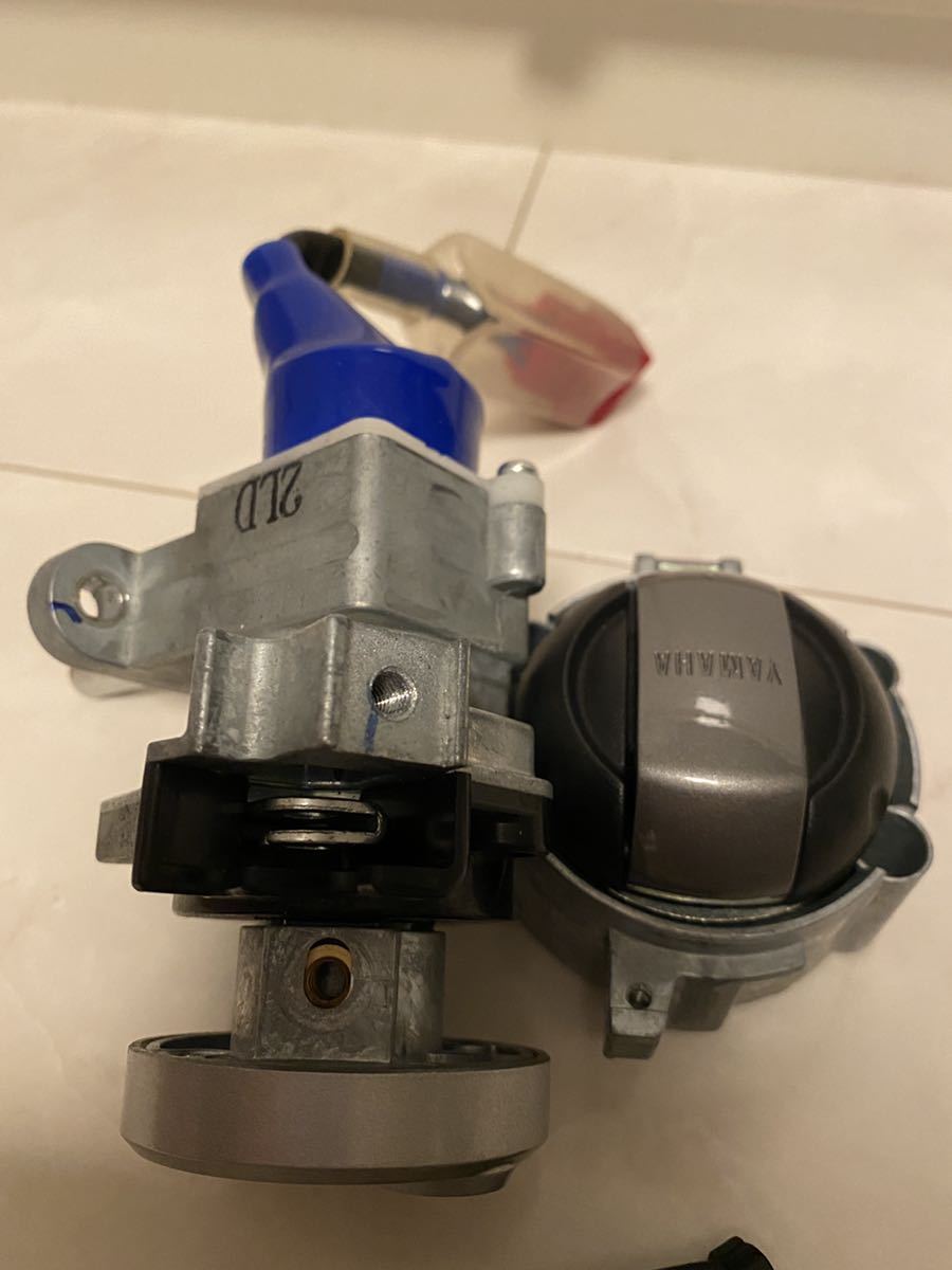 ヤマハ マジェスティS 国内仕様 SG52J キーシリンダーセット の落札 ヤマハ マジェスティS 国内仕様 SG52J キーシリンダーセット の落札