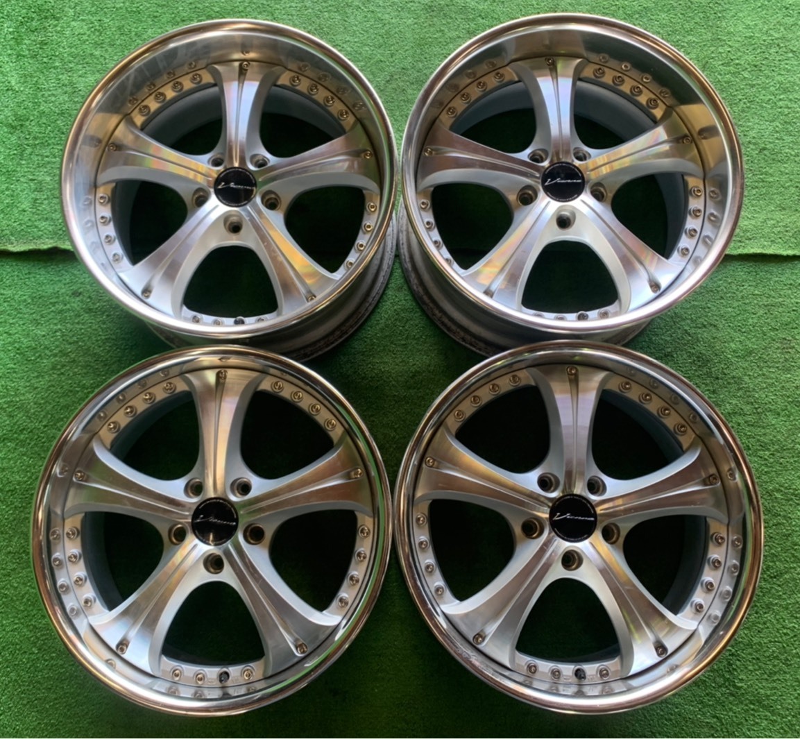 SSR ヴィエナクラージュ 18インチ 4本セット