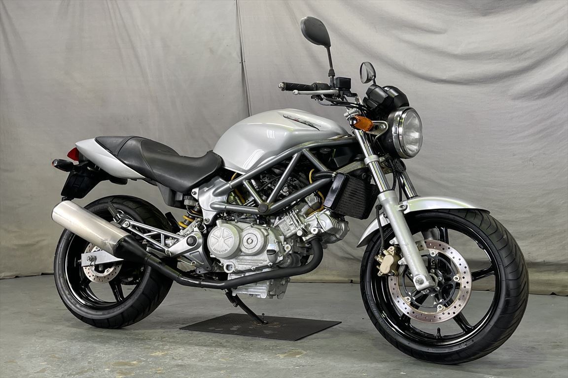 Vtr250 売り切り １円スタート エンジン好調 程度良好 Mc33 ノーマル キャブ車 2気筒 検 Vt250f ローン可 全国配送可能 福岡佐賀 の落札情報詳細 ヤフオク落札価格情報 オークフリー スマートフォン版