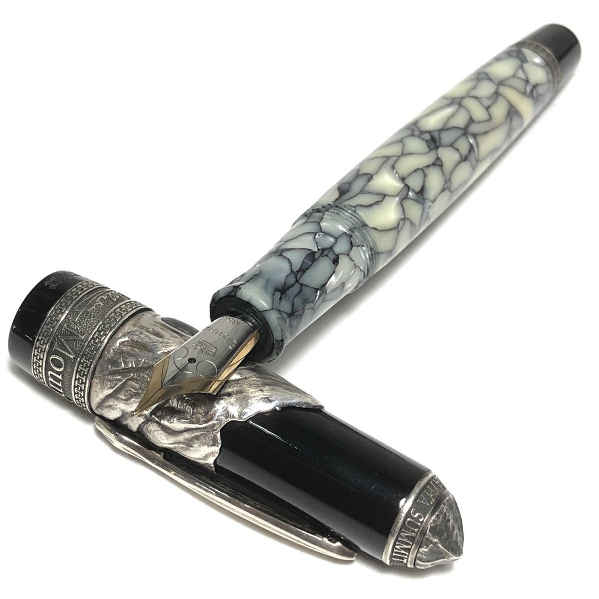 クローネ 万年筆 （新品同様 クローネ 万年筆 オレンジ Krone 筆記具  